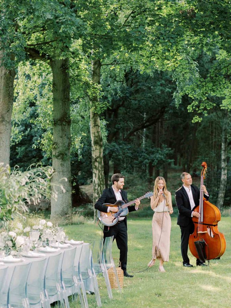 Hochzeitssängerin Hamburg spielt mit Band